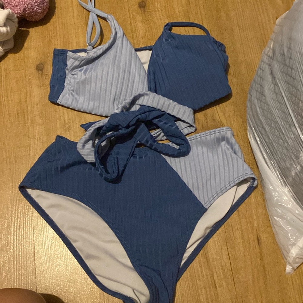 bikini